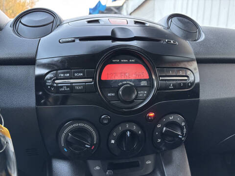 2014 Mazda MAZDA2 Touring