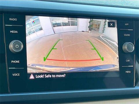 2022 Volkswagen Taos SE