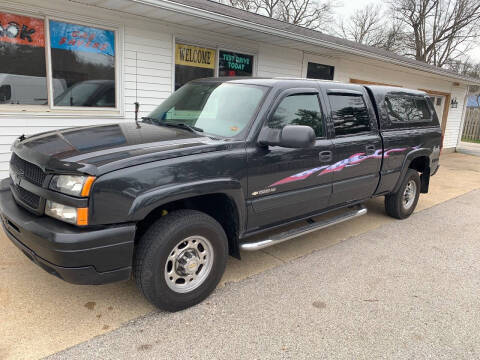 2005 Chevrolet Silverado 1500HD for sale at Clear Choice Auto Sales LLC in Twin Lake MI