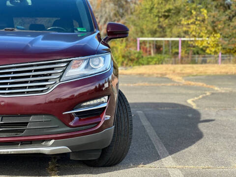2017 Lincoln MKC Select