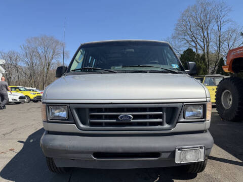 2003 Ford E-Series E-250