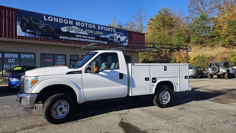 2016 Ford F-250 Super Duty XL's photo