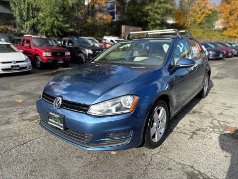 2017 Volkswagen Golf TSI Wolfsburg Edition