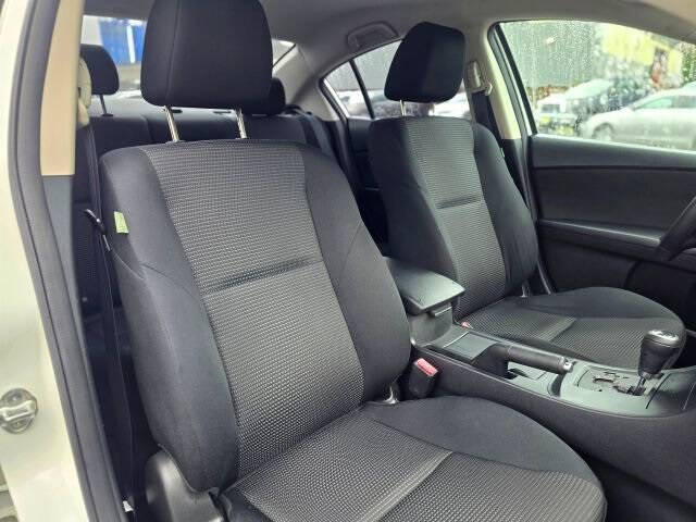 2012 Mazda MAZDA3 i Touring