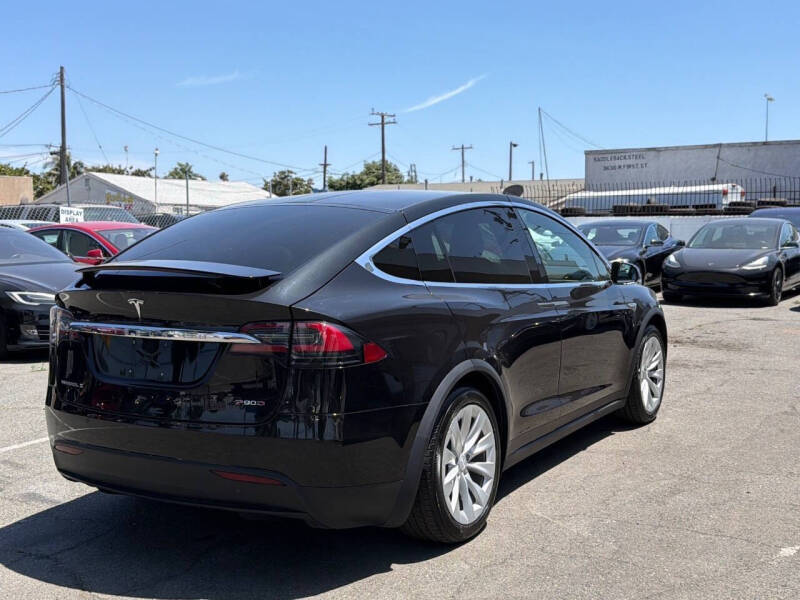 2016 Tesla Model X P90D