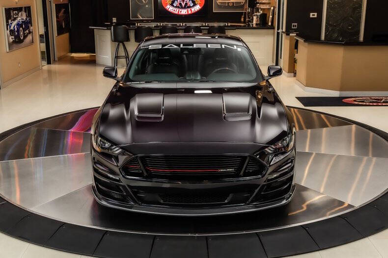 2022 Ford Mustang