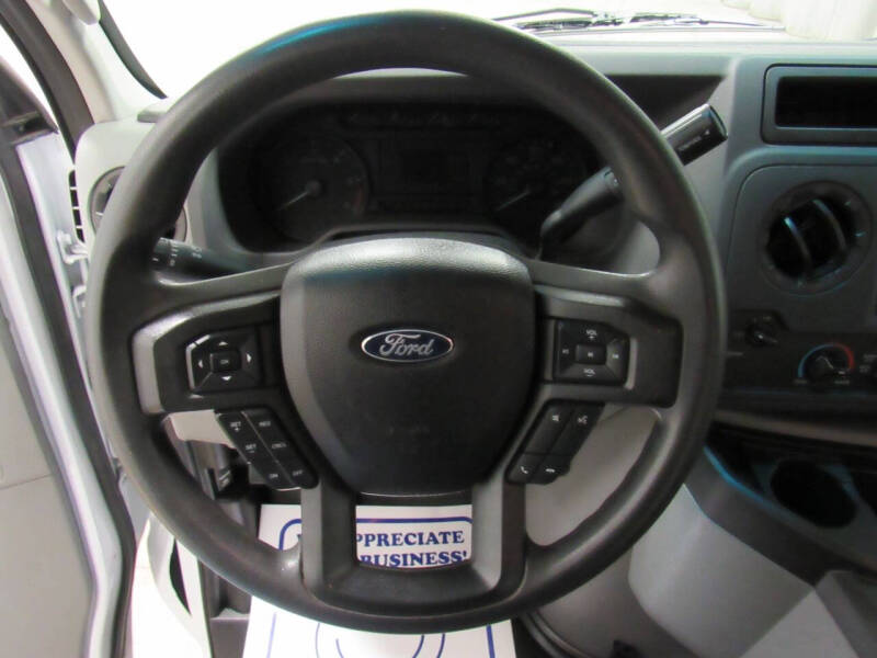 2024 Ford E-Series E-350 SD