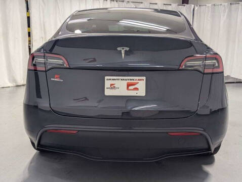 2025 Tesla Model Y Long Range