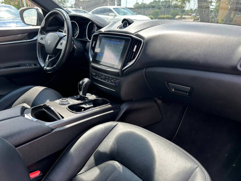 2018 Maserati Ghibli