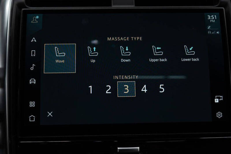 2023 Land Rover Discovery P300 S R-Dynamic