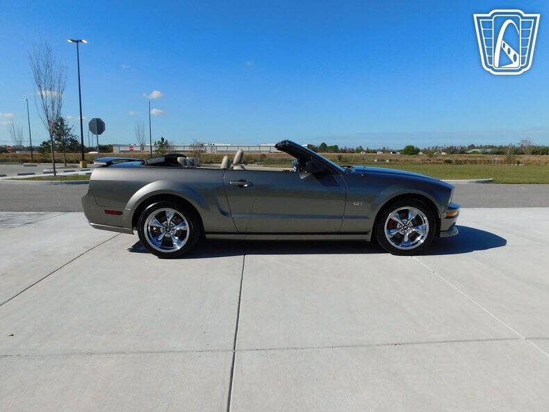 2005 Ford Mustang