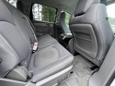 2017 Chevrolet Traverse LS