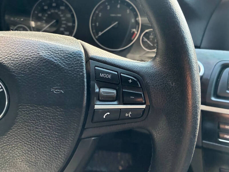 2013 BMW 5 Series 528i