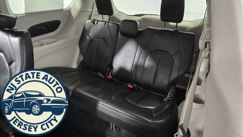 2018 Chrysler Pacifica Touring L