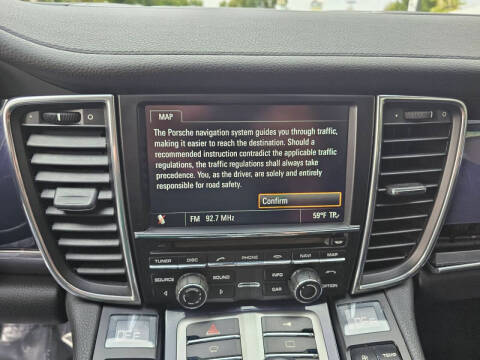 2011 Porsche Panamera