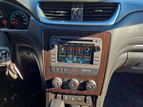 2017 Chevrolet Traverse LT