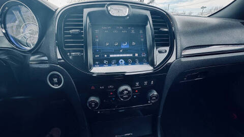 2014 Chrysler 300 S