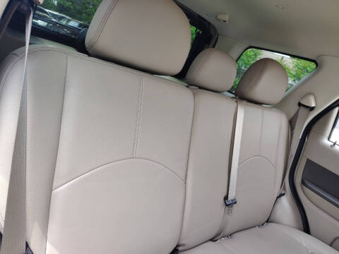 2010 Mercury Mariner Premier I4