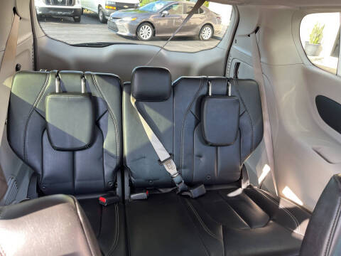 2021 Chrysler Voyager LXi