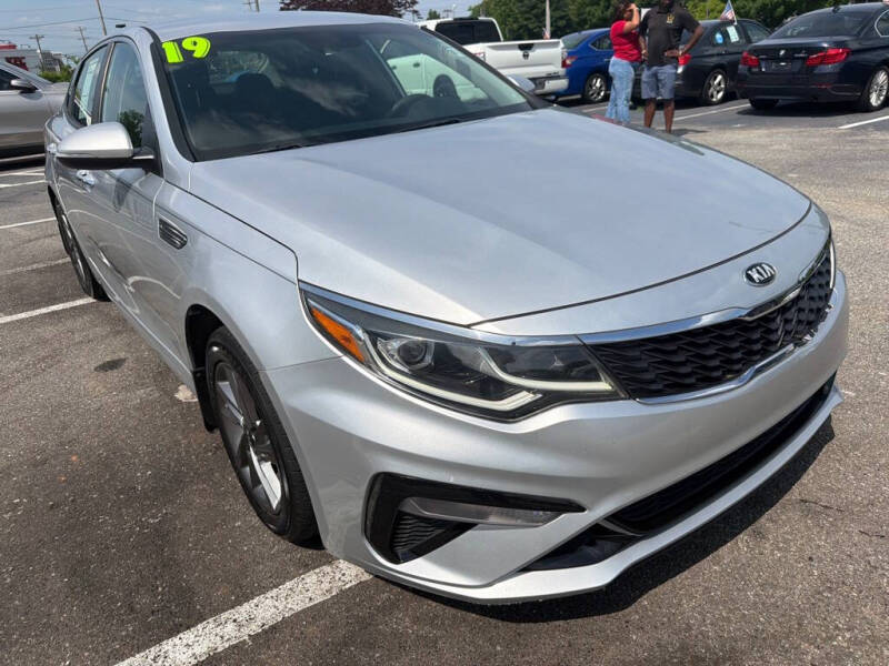 2019 Kia Optima LX