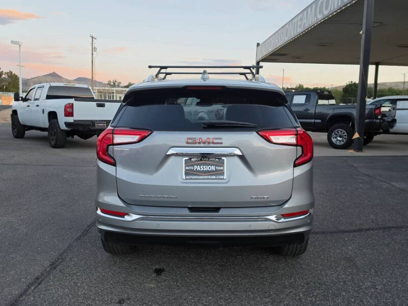2023 GMC Terrain Denali