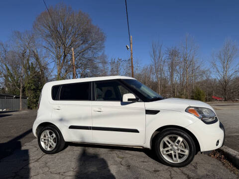 2011 Kia Soul +