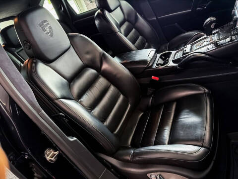 2014 Porsche Cayenne Turbo