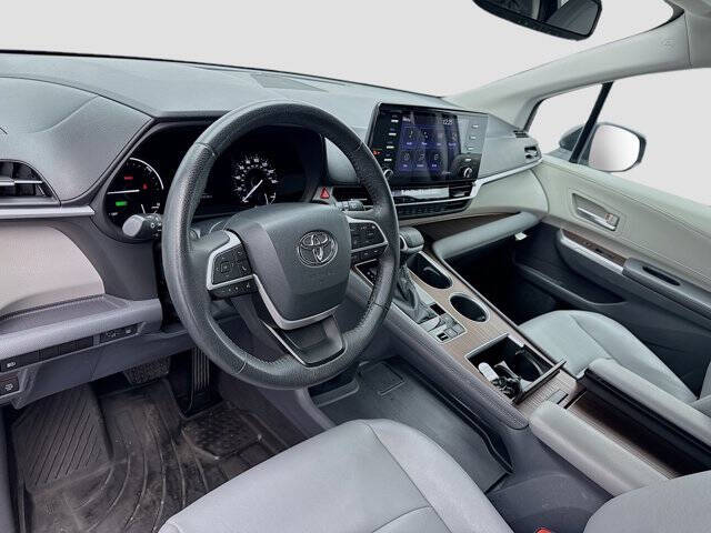 2023 Toyota Sienna