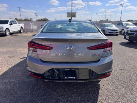 2019 Hyundai Elantra SEL