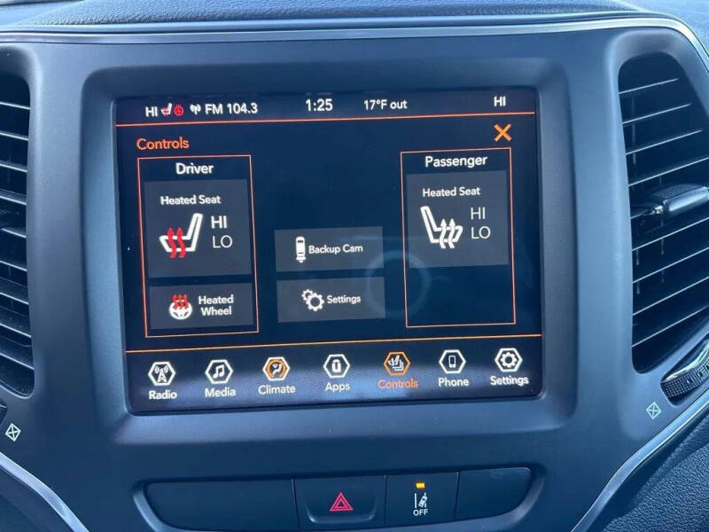 2022 Jeep Cherokee Latitude Lux