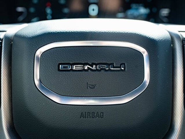 2024 GMC Yukon XL Denali