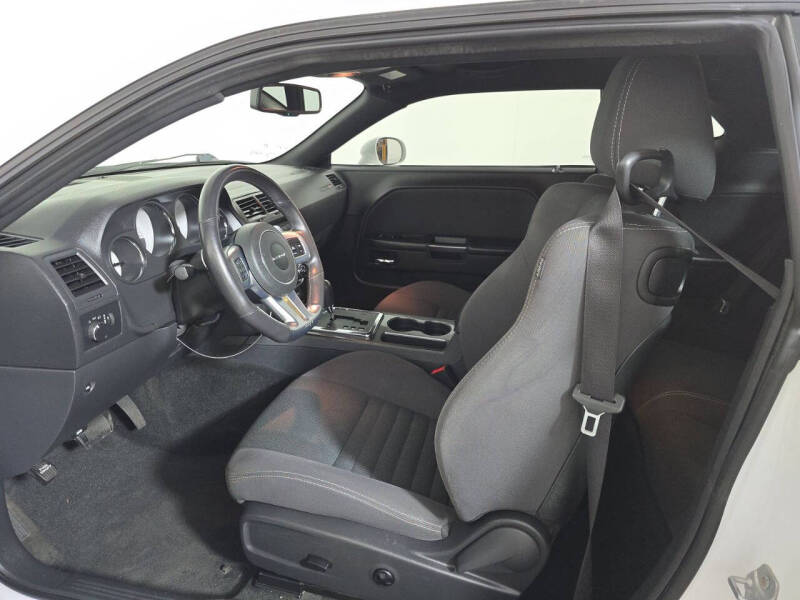 2014 Dodge Challenger SRT8 Core