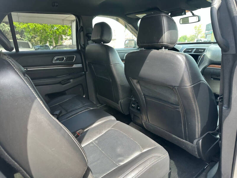 2017 Ford Explorer Limited