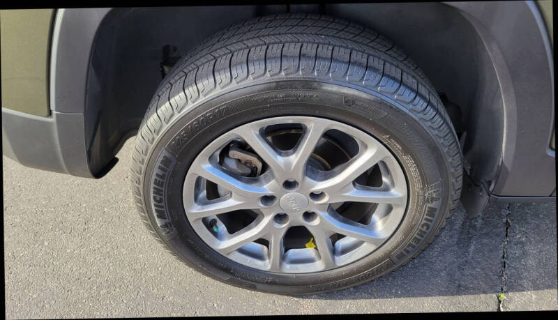 2018 Jeep Cherokee Latitude Plus