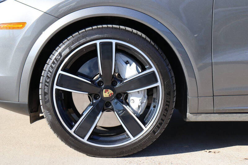 2020 Porsche Cayenne Turbo