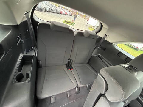 2020 Kia Sorento S V6