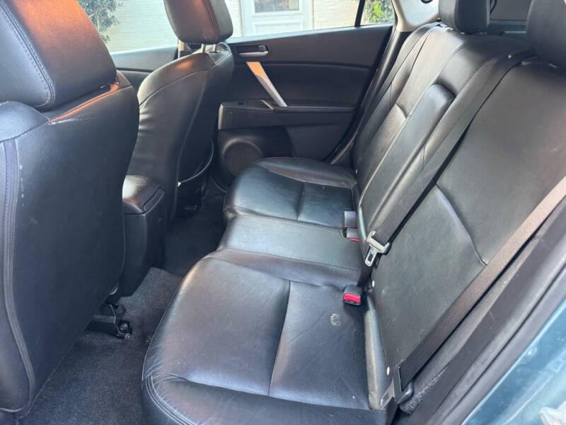 2011 Mazda MAZDA3 s Grand Touring