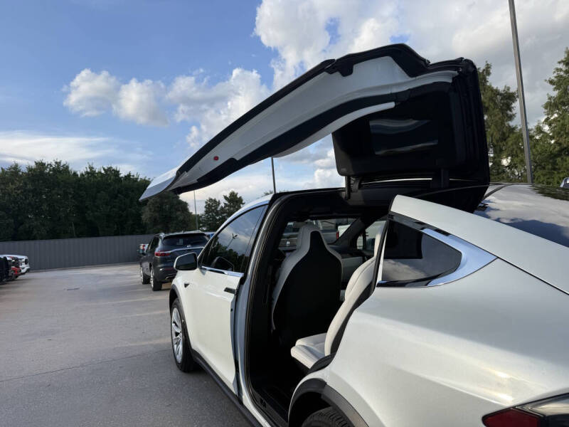 2019 Tesla Model X Long Range