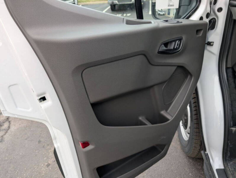 2026 Ford Transit 250