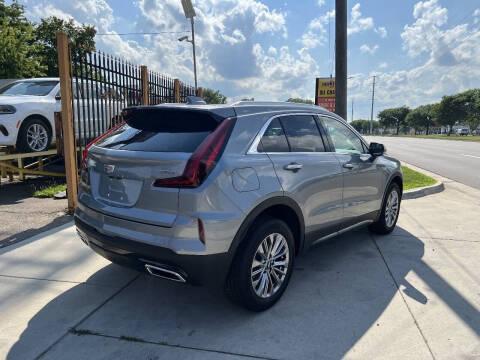 2025 Cadillac XT4 Premium Luxury