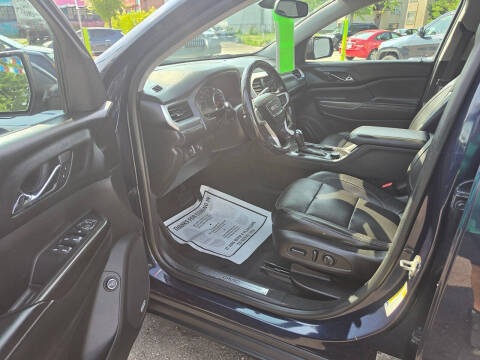 2017 GMC Acadia SLT-1