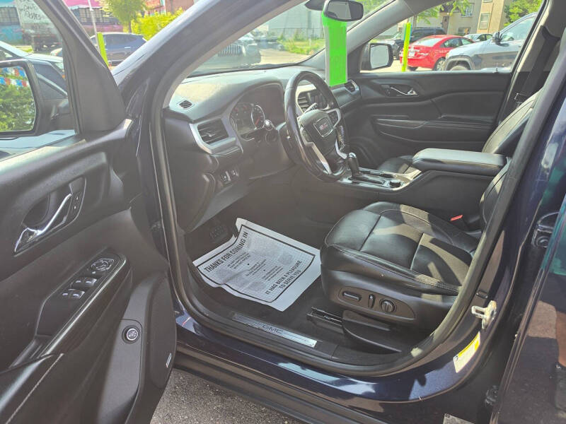 2017 GMC Acadia SLT-1