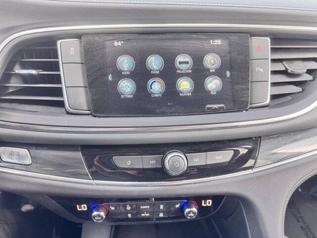 2018 Buick Enclave Essence