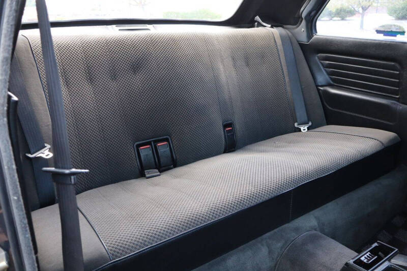 1984 BMW E30