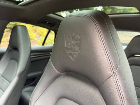 2023 Porsche Panamera Platinum Edition