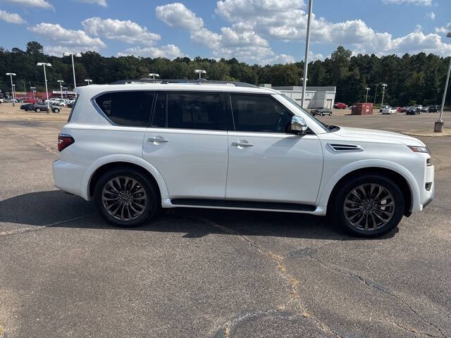 2023 Nissan Armada Platinum