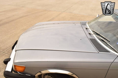 1982 Mercedes-Benz 380-Class 380 SL