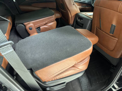 2020 Cadillac Escalade Premium Luxury