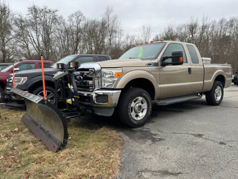 2013 Ford F-250 Super Duty for sale at RRR AUTO SALES, INC. in Fairhaven MA