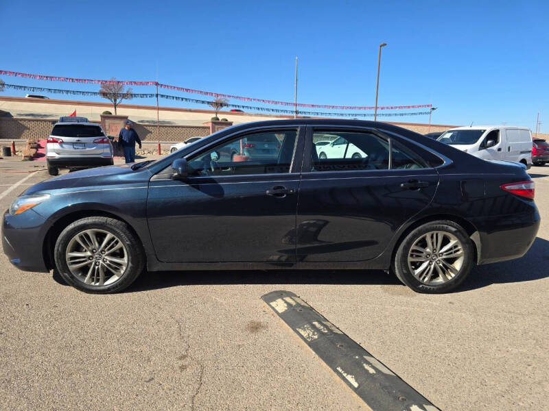 2016 Toyota Camry SE